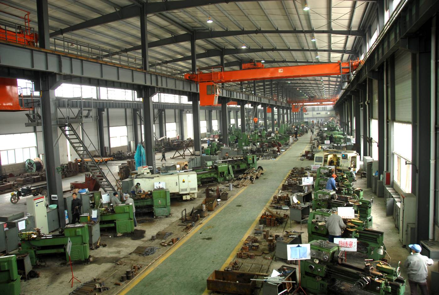 空氣錘零部件機加車間