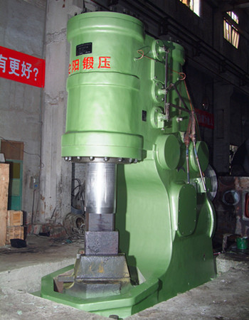 安鍛空氣錘裝配