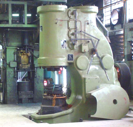 用戶現場-1000KG空氣錘在巴西 用戶現場-1000KG空氣錘在巴西