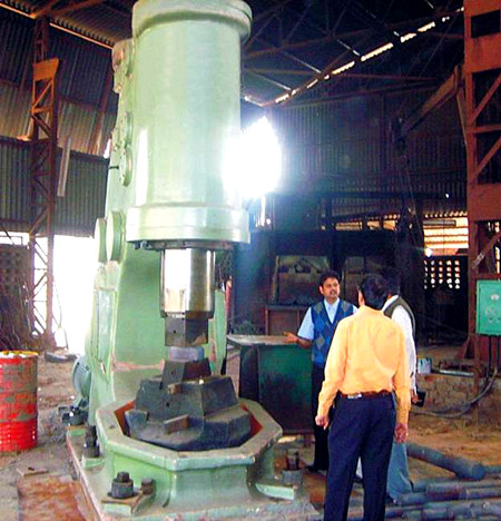 用戶現場-1000KG空氣錘在印度 用戶現場-1000KG空氣錘在印度