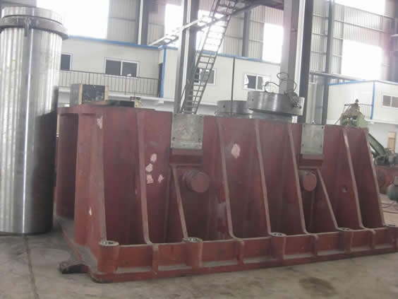 自由鍛造油壓機裝配