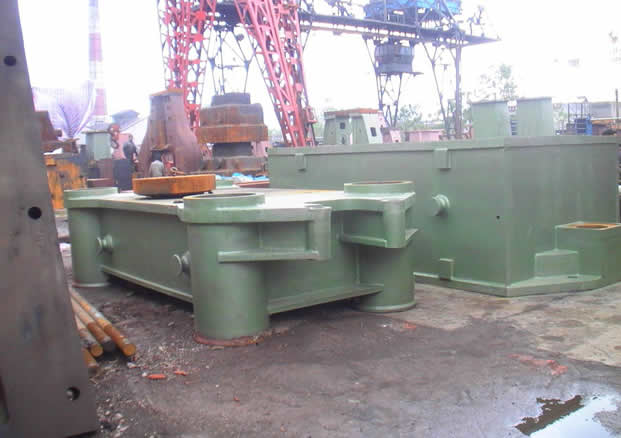 三梁四柱液壓機裝配