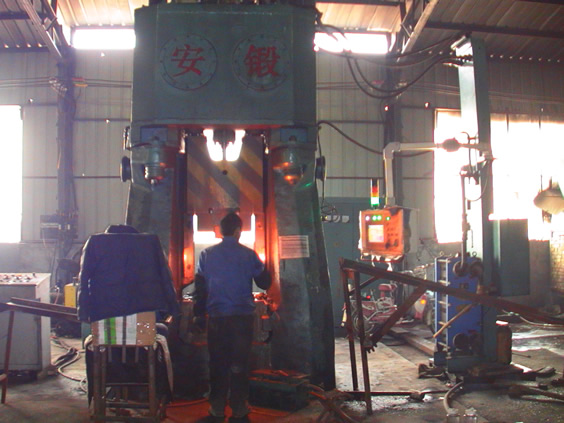 用戶現(xiàn)場(chǎng)-強(qiáng)盛工具25KJ 用戶現(xiàn)場(chǎng)-強(qiáng)盛工具25KJ