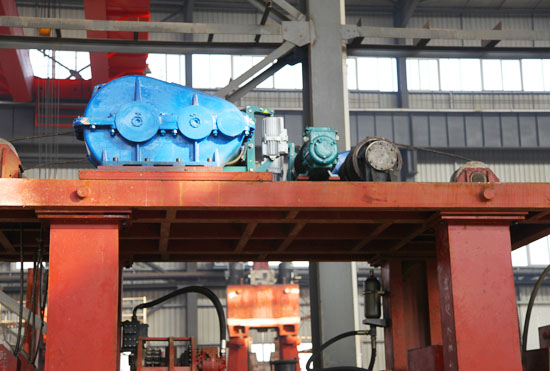 鍛造操作機裝配 鍛造操作機裝配