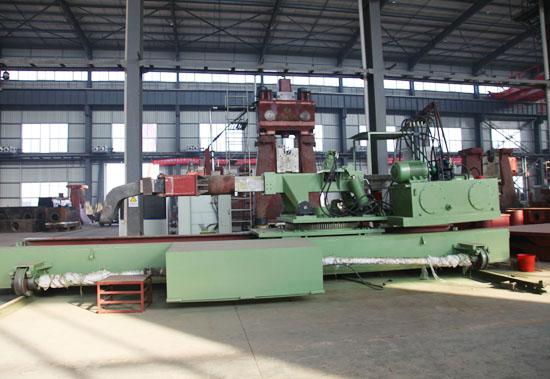 自由鍛造裝出料機裝配