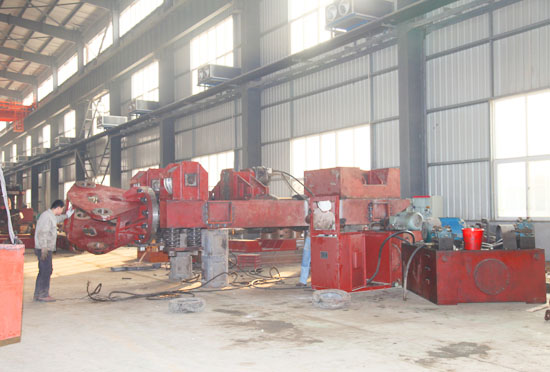 有軌裝取料機裝配