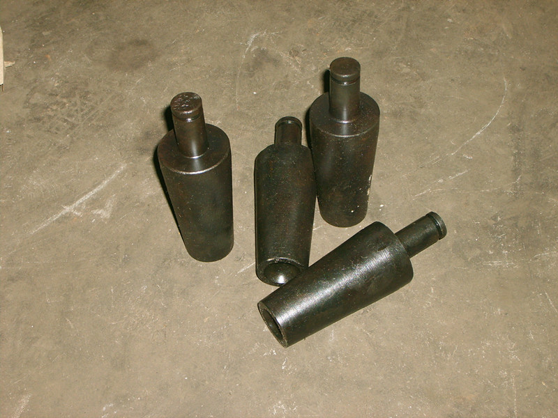 液壓車架鉚接機鉚模多少錢