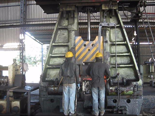 3噸模鍛電液錘在印度使用