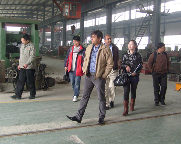 亞洲-印度金屬屑壓塊機客戶來訪