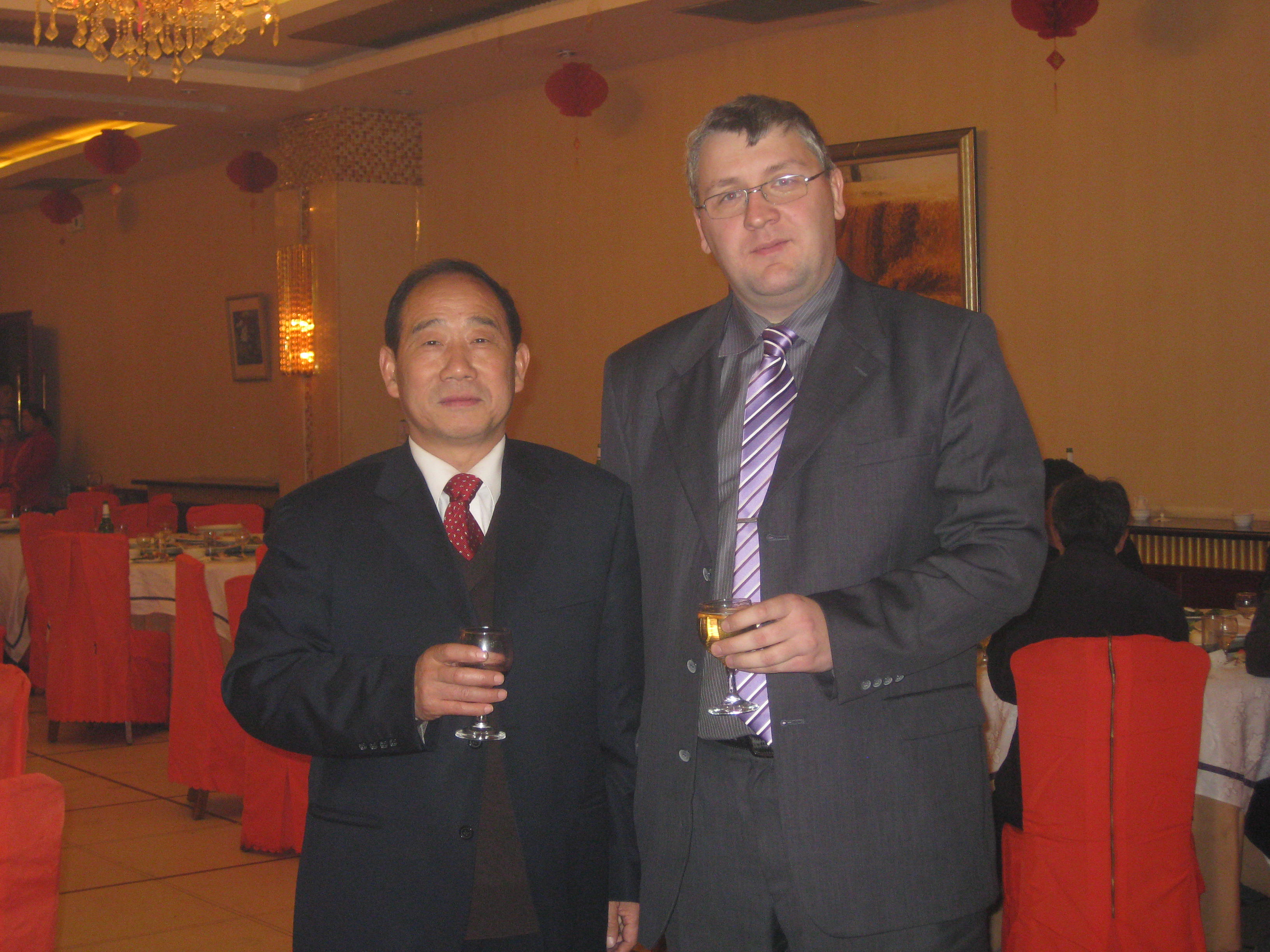 歐洲-俄羅斯電液自由鍛錘客戶來訪