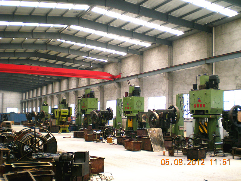 數控錘客戶案例-8臺數控錘在張家港鍛造手工工具