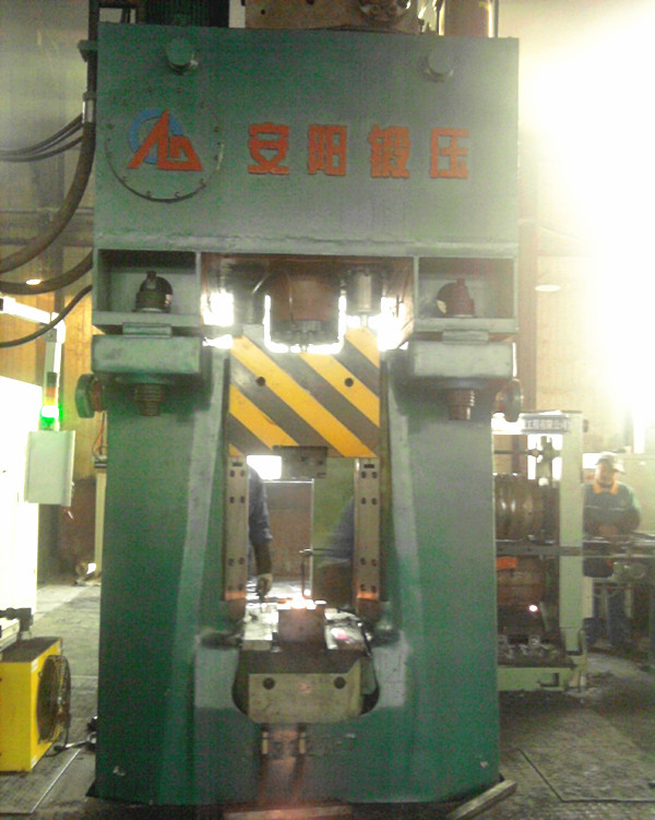 數控錘客戶案例-16KJ 程控全液壓錘在泉州