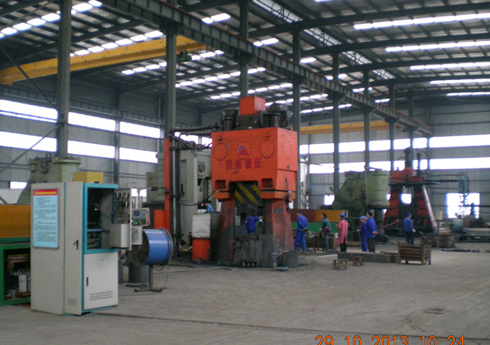 數控錘客戶案例-50KJ精密數控模鍛錘在十堰鍛法蘭