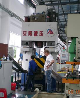 數控模鍛錘視頻-16KJ數控錘/程控錘鍛造汽車配件視頻