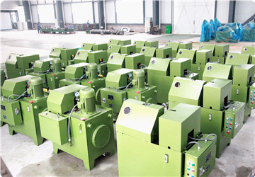 高速液壓鉚接機 高速液壓鉚接機