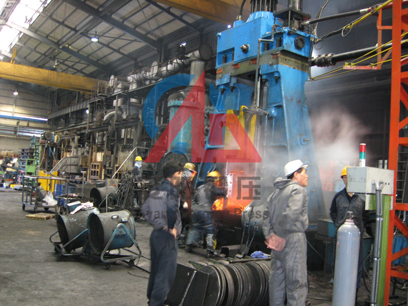 6噸模鍛電液錘出口韓國鍛造汽車鍛件 6噸模鍛電液錘出口韓國鍛造汽車鍛件