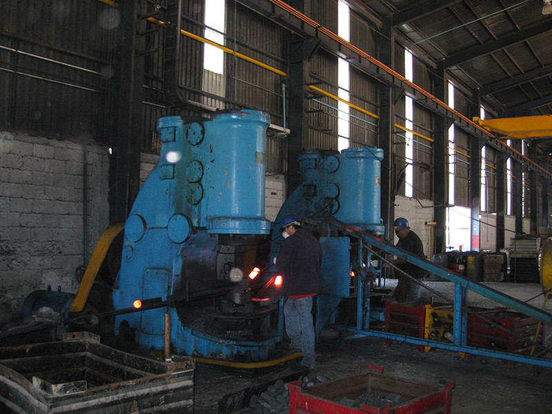 本產(chǎn)品銷售業(yè)績-安陽鍛壓C41-560KG空氣錘出口墨西哥鍛造鋼球 本產(chǎn)品銷售業(yè)績-安陽鍛壓C41-560KG空氣錘出口墨西哥鍛造鋼球