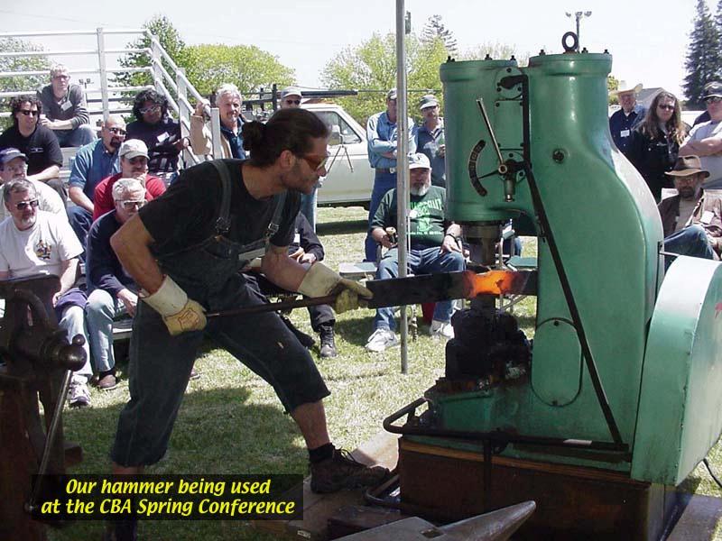 空氣錘工作視頻-安陽鍛壓C41-25KG空氣錘在澳大利亞鍛造視頻 空氣錘工作視頻-安陽鍛壓C41-25KG空氣錘在澳大利亞鍛造視頻