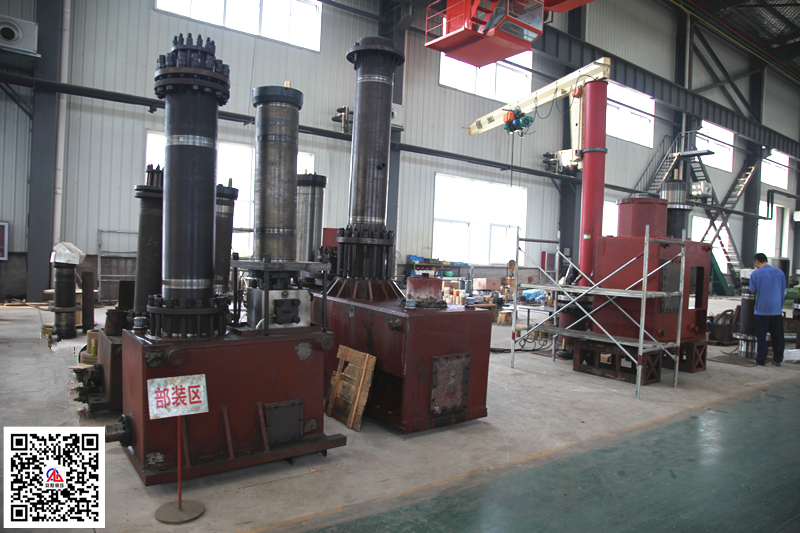 液氣模鍛電液動力頭裝配 液氣模鍛電液動力頭裝配