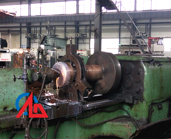 安陽鍛壓鍛造空氣錘錘桿加工