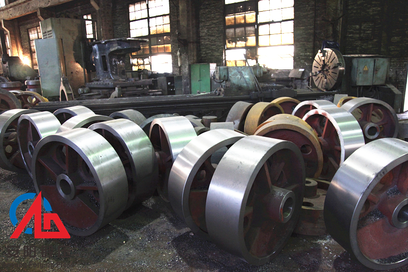 安陽鍛壓空氣鍛錘皮帶輪加工