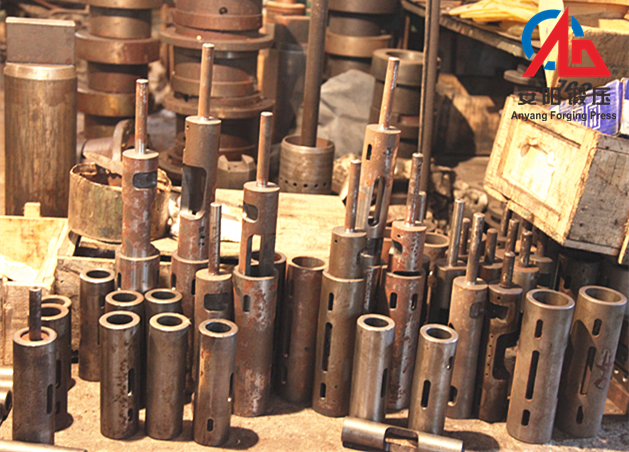 安陽鍛壓空氣錘配件閥芯閥套