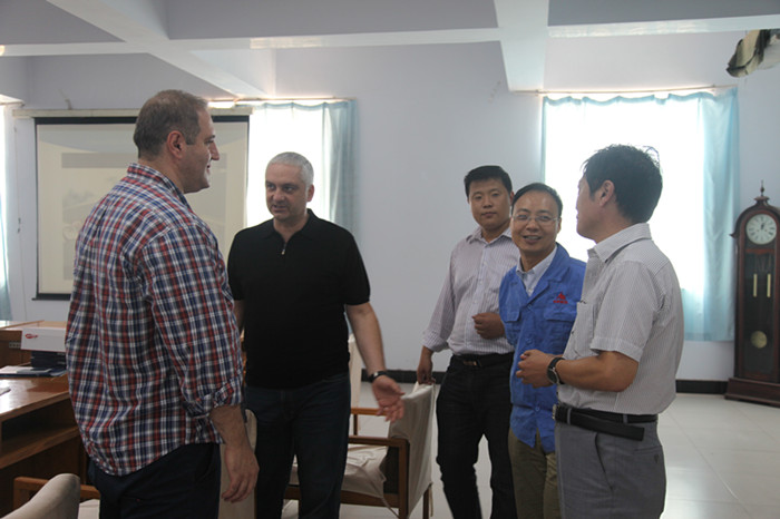 歐洲-亞美尼亞研磨鋼球斜軋機客戶來訪