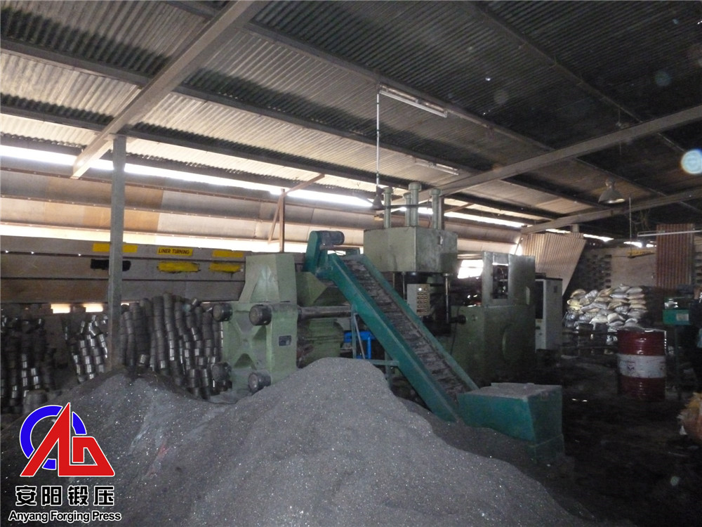 Y83-160在印度壓鑄鐵屑 Y83-160在印度壓鑄鐵屑