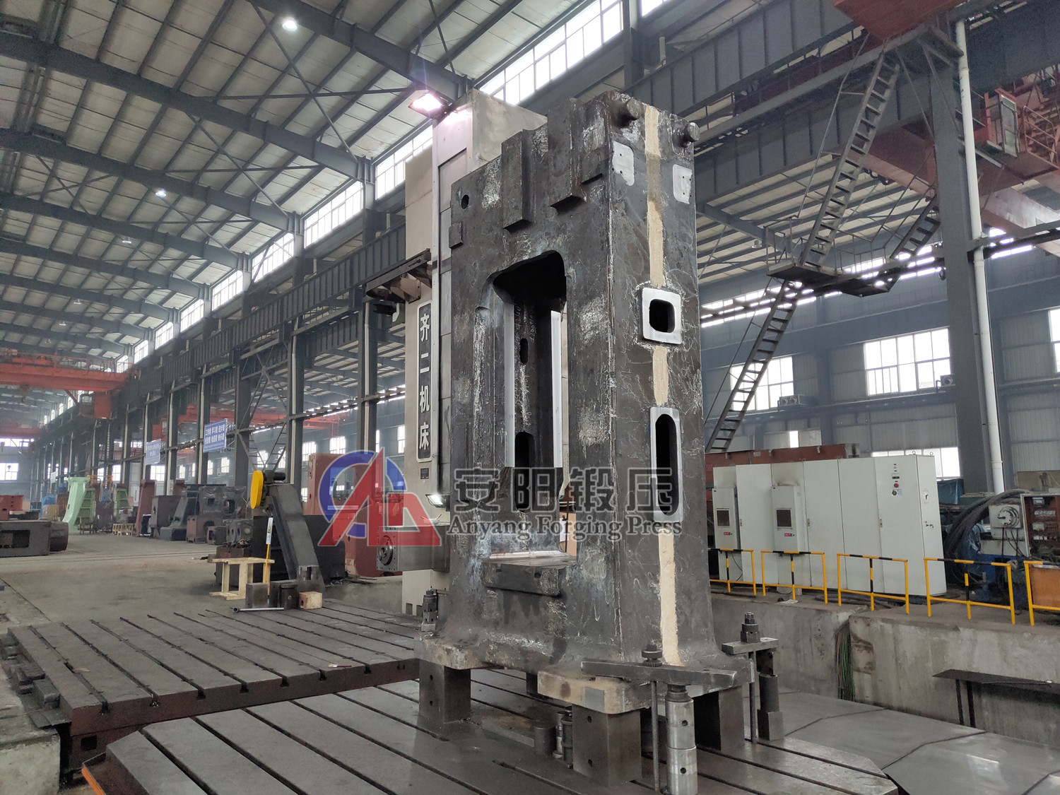 電動螺旋機身加工