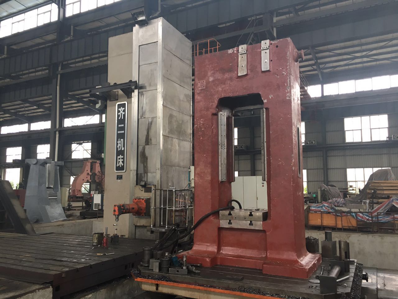 螺旋壓力機機身加工